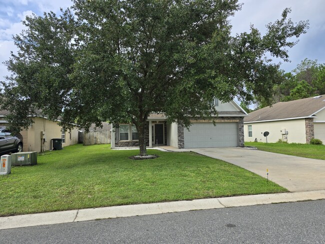 Photo - 110 Pine Bluff Blvd W