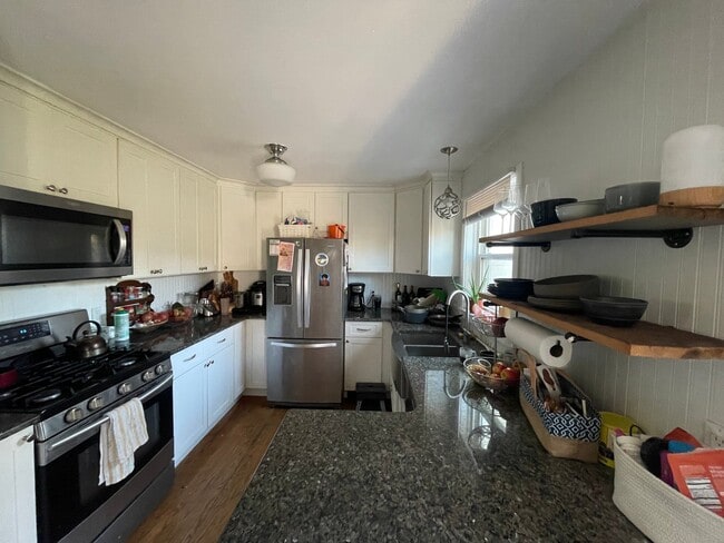 Photo - 67 N Main St Unit B