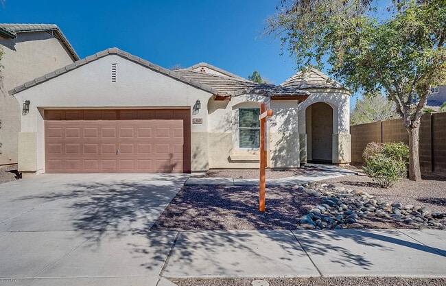Building Photo - 6825 S 38th Ln Rental