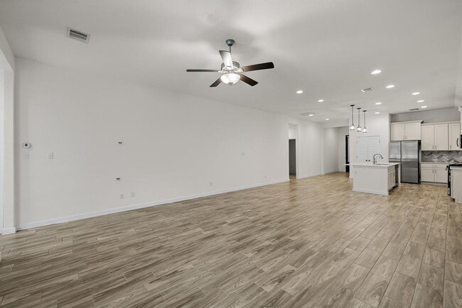 Photo - 121 San Domenico Cv