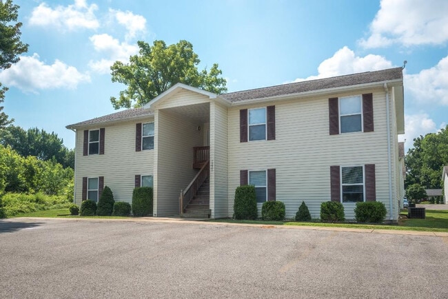 Building Photo - 1260 Sanpat Ln Unit A