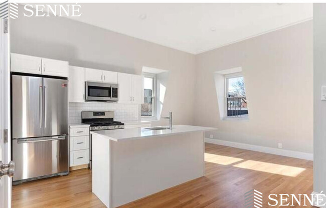 Building Photo - 189 Charles St Unit PH Rental