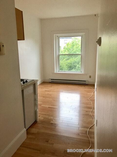 Photo - 1077 Beacon St Unit 9