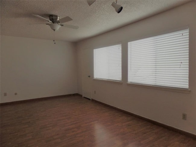 Photo - 13009 Greenway Chase Ct