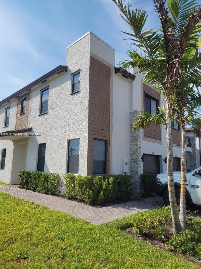 Building Photo - 796 NE 208th Terrace Rental