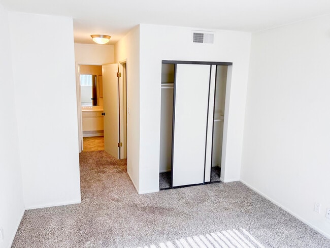 Magnolia View Apartments