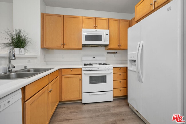 Photo - 6400 Crescent Prk E Unit 217