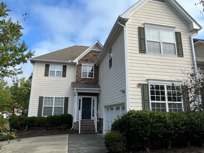 Building Photo - 712 CALLAY Hill Way