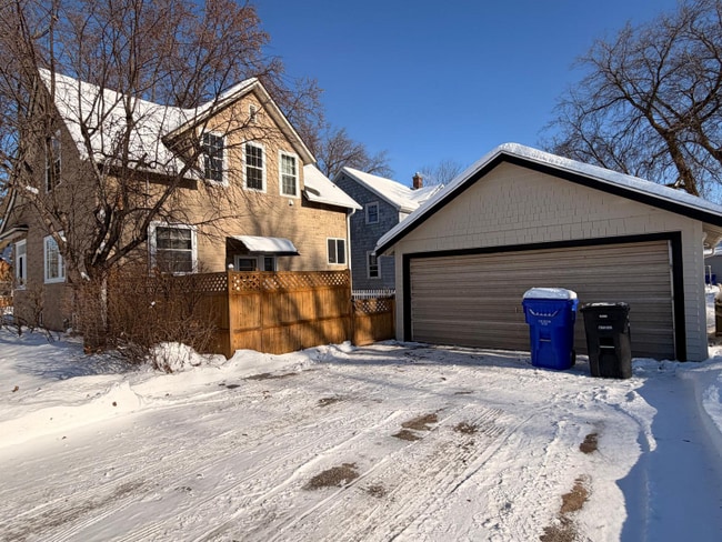 Photo - 1235 W Lorain St