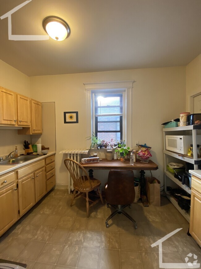 Building Photo - 150 Freeman St Unit 5 Rental
