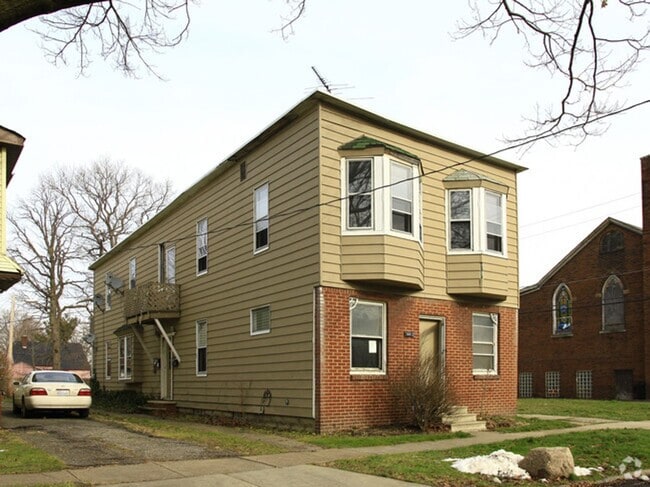 Building Photo - 16413 Arcade Rd Rental