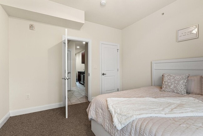 Photo - 1802 N 16th St Unidad A