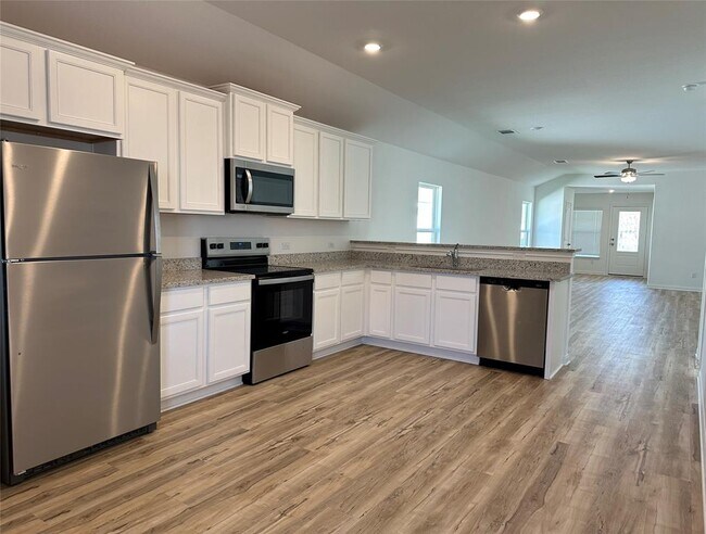 Photo - 129 Morrison Dr