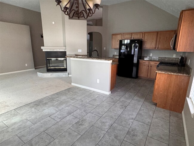 Photo - 911 Cascade Ridge