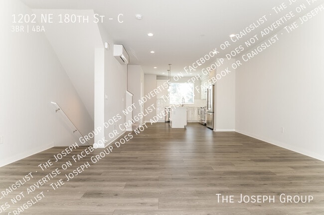 Photo - 1202 NE 180th St