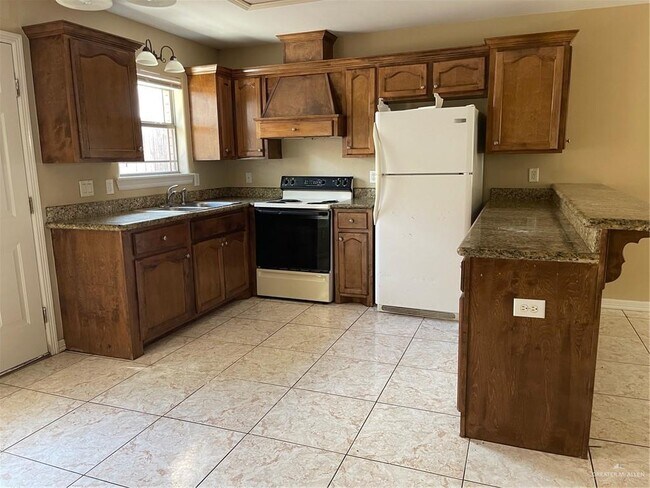 Photo - 11 Erica Unit 2