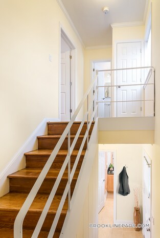 Photo - 563 VFW Parkway Apartamento