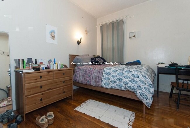 Photo - 14 Ashford St Unit 4