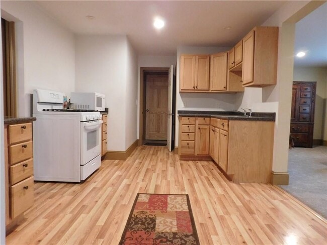 Photo - 164 Colvintown Rd