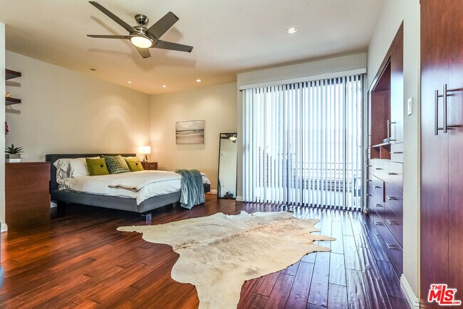Photo - 4604 Glencoe Ave Condo Unit 8