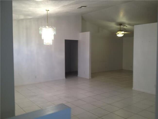 Photo - 12564 68th St N
