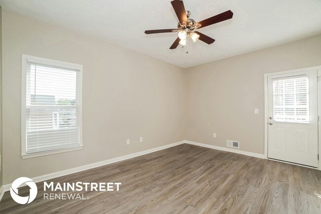 Photo - 85 Oak Landing Dr