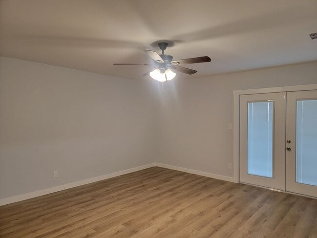 Photo - Three bedroom duplex!