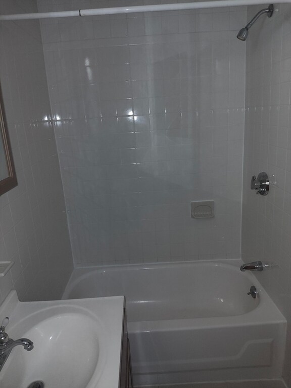 Photo - 71 Heath St Unit 3