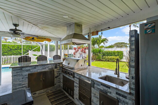 Photo - 9674 Dogwood Ave