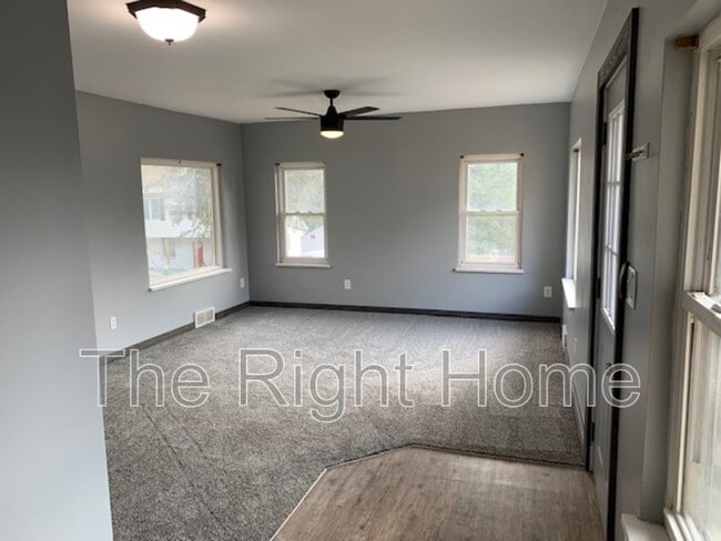 Photo - 5628 S 51st Ave