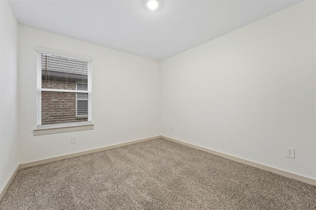Photo - 7815 Elm Birch Ln