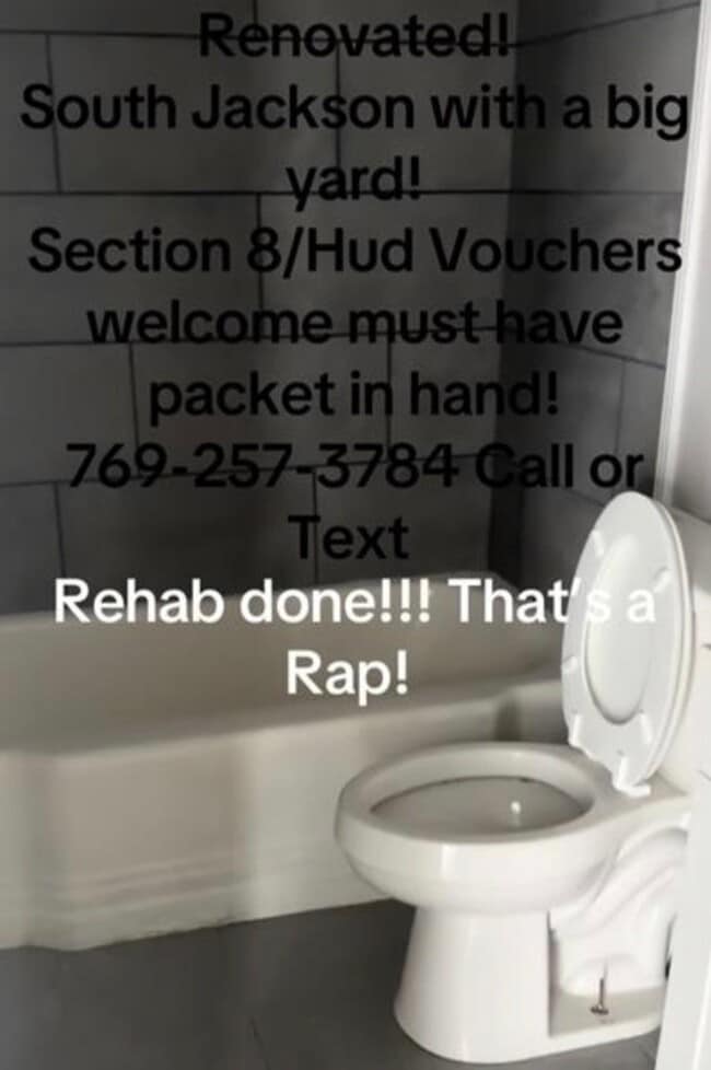 Photo - 3740 Hines Ave