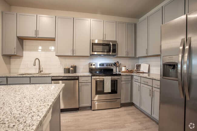 2BR, 2BA - 1,265SF - B3 - Kitchen