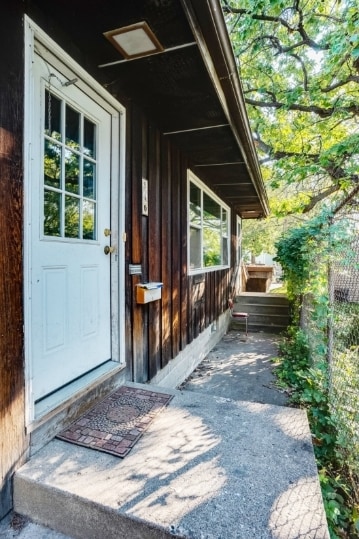 Photo - 842 25th Ave SE