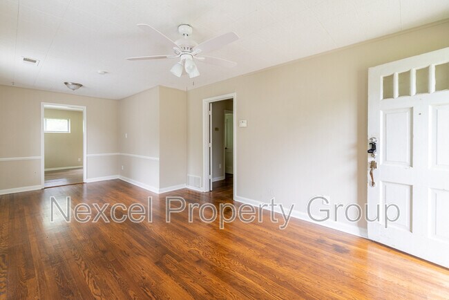 Photo - 4107 Owen Rd