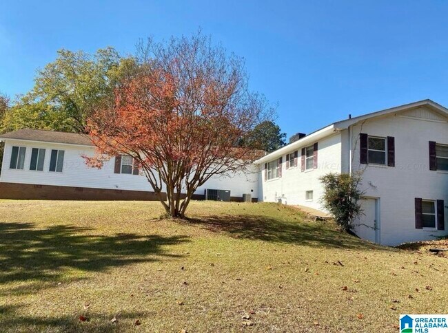 Photo - 1000 Highland Rd