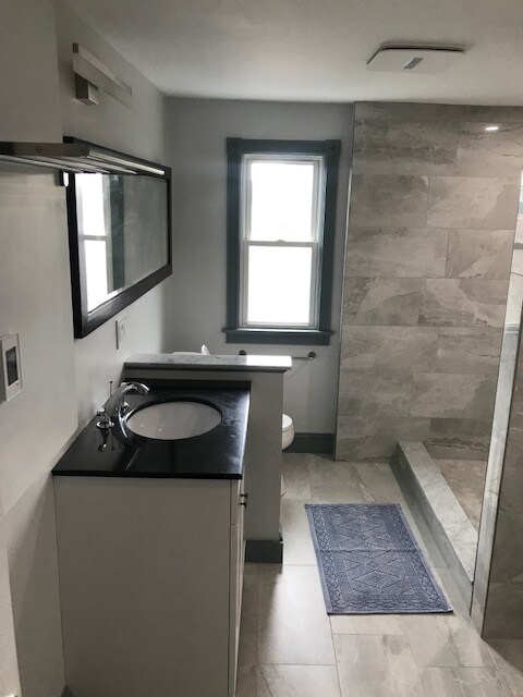 Photo - 234 Wayland Ave Unidad 7