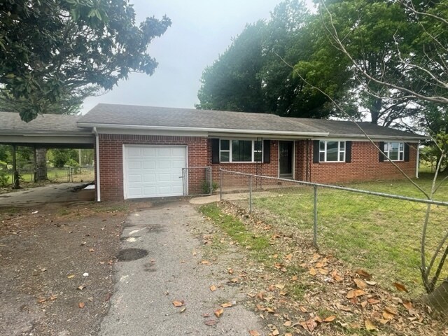 Photo - 19335 US-271 House