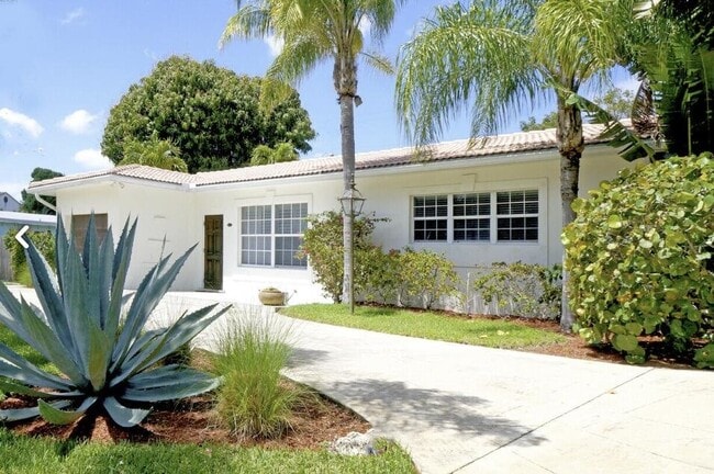 Photo - 2031 Pleasant Dr