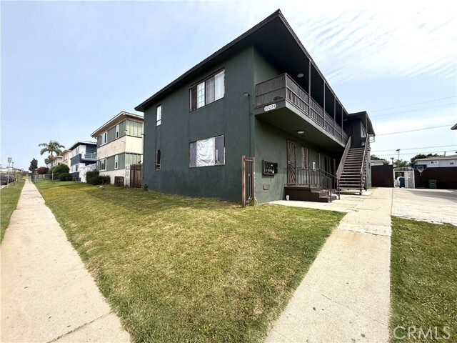 Building Photo - 10234 Woodworth Ave Unit 2