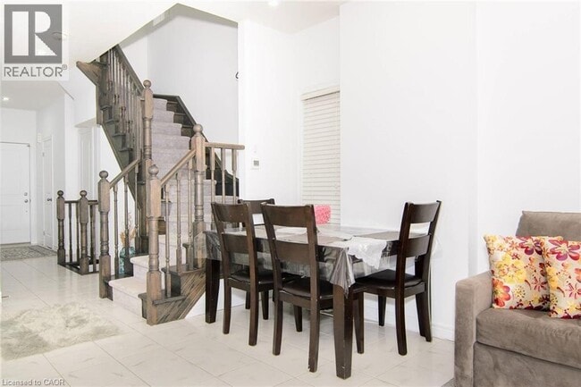 Photo - 14 Cleland Ave