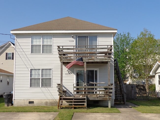 Building Photo - Coronet4636 Unit #A