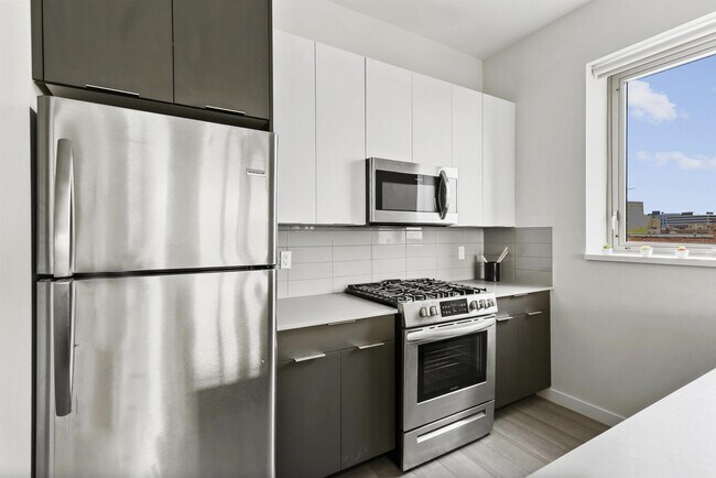 Photo - 75 Jordan Ave Apartment Unit 504