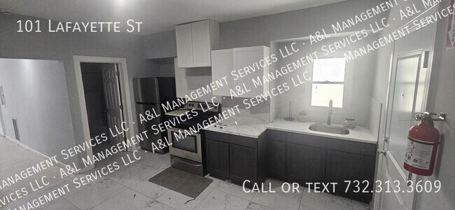 Photo - 101 Lafayette St