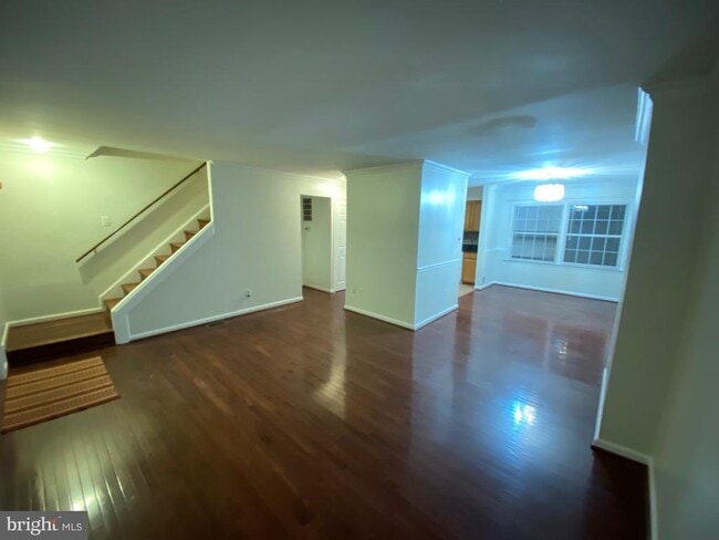 Photo - 14808 London Towne Square Townhome