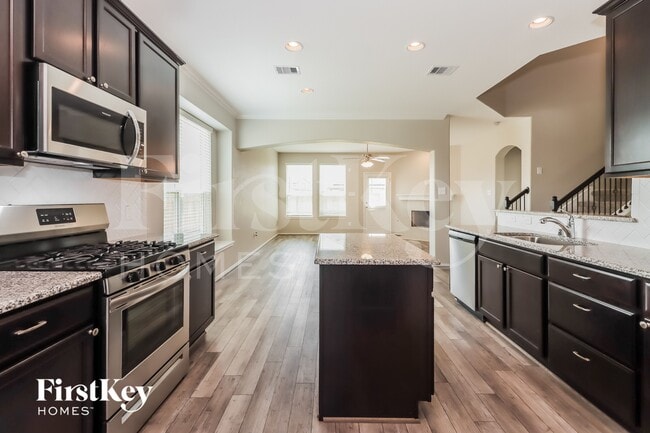 Photo - 439 Sky Ridge Dr