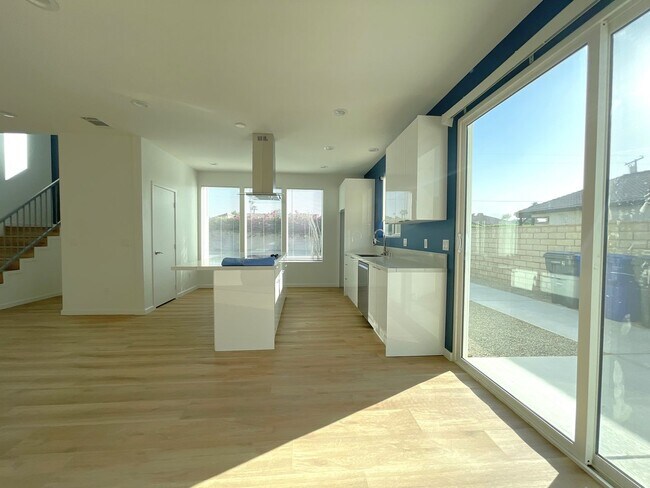 Photo - 78763 Ave 42 Unit 03
