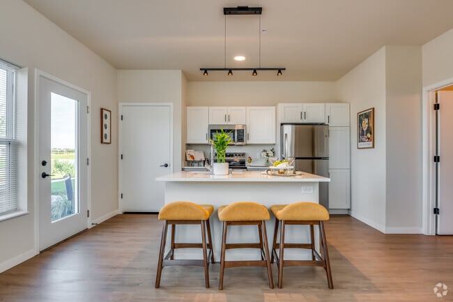 1BR, 1BA - 762SF - Kitchen