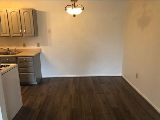 Photo - Roseville Apt 108