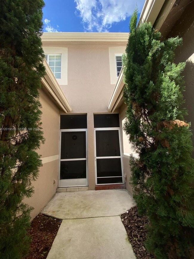 Photo - 2041 Pompeii Ct